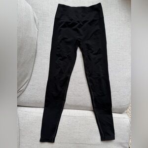 Alphalete Amplify Leggings